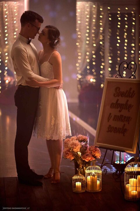 Fotografas Dovydas Gaidamavičius Vilnius, Kaunas, Vestuvės, Renginiai, Fotosesijos, Mergvakariai. Fotografas vestuvės vilnius, renginio fotografavimas, asmeninė fotosesija vilnius, krikštynų fotografas, priešvestuvinė fotosesija, mergvakario fotosesija, šeimos fotosesija. © www.DovydasGaidamavicius.lt www.Dovis.lt