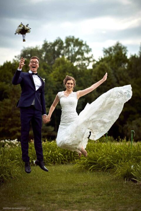 Fotografas Dovydas Gaidamavičius Vilnius, Kaunas, Vestuvės, Renginiai, Fotosesijos, Mergvakariai. Fotografas vestuvės vilnius, renginio fotografavimas, asmeninė fotosesija vilnius, krikštynų fotografas, priešvestuvinė fotosesija, mergvakario fotosesija, šeimos fotosesija. © www.DovydasGaidamavicius.lt www.Dovis.lt