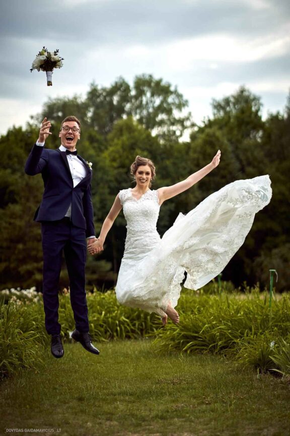 Fotografas Dovydas Gaidamavičius Vilnius, Kaunas, Vestuvės, Renginiai, Fotosesijos, Mergvakariai. Fotografas vestuvės vilnius, renginio fotografavimas, asmeninė fotosesija vilnius, krikštynų fotografas, priešvestuvinė fotosesija, mergvakario fotosesija, šeimos fotosesija. © www.DovydasGaidamavicius.lt www.Dovis.lt