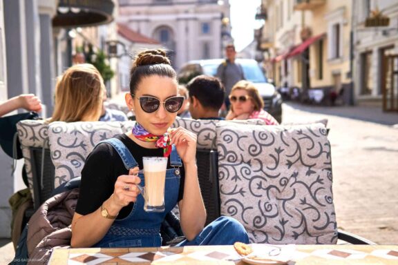 Fotografas Dovydas Gaidamavičius Vilnius, Kaunas, Vestuvės, Renginiai, Fotosesijos, Mergvakariai. Fotografas vestuvės vilnius, renginio fotografavimas, asmeninė fotosesija vilnius, krikštynų fotografas, priešvestuvinė fotosesija, mergvakario fotosesija, šeimos fotosesija. © www.DovydasGaidamavicius.lt www.Dovis.lt