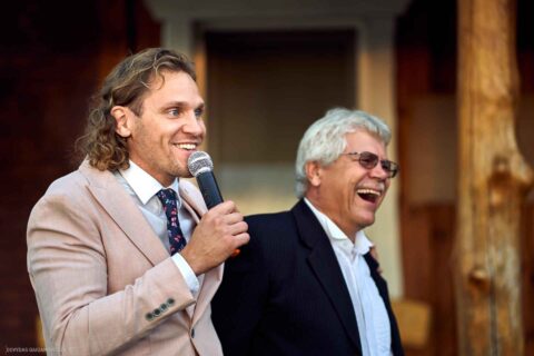 Fotografas Dovydas Gaidamavičius Vilnius, Kaunas, Vestuvės, Renginiai, Fotosesijos, Mergvakariai. Fotografas vestuvės vilnius, renginio fotografavimas, asmeninė fotosesija vilnius, krikštynų fotografas, priešvestuvinė fotosesija, mergvakario fotosesija, šeimos fotosesija. © www.DovydasGaidamavicius.lt www.Dovis.lt