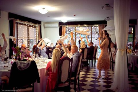 Fotografas Dovydas Gaidamavičius Vilnius, Kaunas, Vestuvės, Renginiai, Fotosesijos, Mergvakariai. Fotografas vestuvės vilnius, renginio fotografavimas, asmeninė fotosesija vilnius, krikštynų fotografas, priešvestuvinė fotosesija, mergvakario fotosesija, šeimos fotosesija. © www.DovydasGaidamavicius.lt www.Dovis.lt