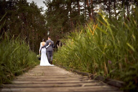Fotografas Dovydas Gaidamavičius Vilnius, Kaunas, Vestuvės, Renginiai, Fotosesijos, Mergvakariai. Fotografas vestuvės vilnius, renginio fotografavimas, asmeninė fotosesija vilnius, krikštynų fotografas, priešvestuvinė fotosesija, mergvakario fotosesija, šeimos fotosesija. © www.DovydasGaidamavicius.lt www.Dovis.lt