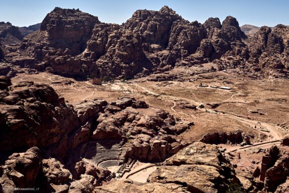 Jordanija (Jordan) Kelionės nuotraukos ir istorija. Aplankyta Petra, Wadi Rum dykuma, Raudonoji jūra, Negyvoji jūra, Aqaba Fotografas: Dovydas Gaidamavičius © www.DovydasGaidamavicius.lt