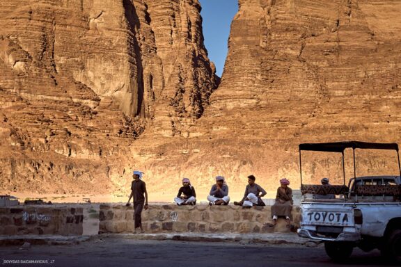 Jordanija (Jordan) Kelionės nuotraukos ir istorija. Aplankyta Petra, Wadi Rum dykuma, Raudonoji jūra, Negyvoji jūra, Aqaba Fotografas: Dovydas Gaidamavičius © www.DovydasGaidamavicius.lt