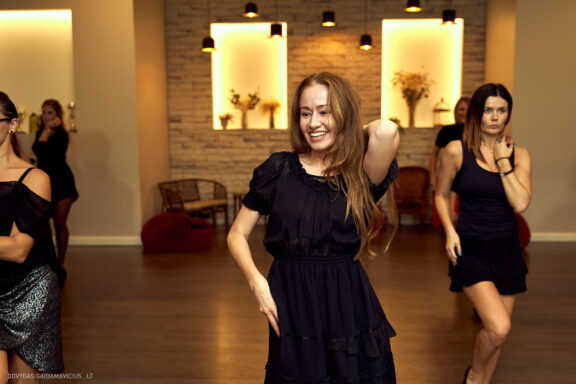 Šokių studijos atidarymas Gintarės šokių ir laisvalaikio studija, Gintarė Malinauskaitė, Kaunas, Fotografas Dovydas Gaidamavičius © www.DovydasGaidamavicius.lt