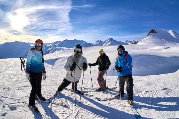 Gruzija Gudauri WeGo slidinėjimo kelionės nuotraukos, Skiing Georgia Vacation Photos Fotografas: Dovydas Gaidamavičius © www.DovydasGaidamavicius.lt