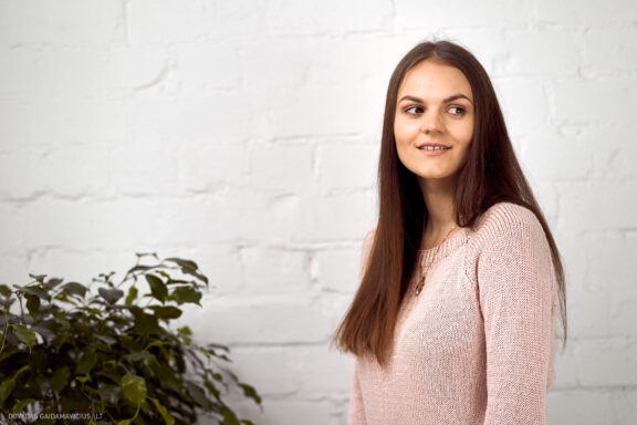 Asmeninė fotosesija Laura Larisa Strazdauskaitė Vilnius Female model photoshoot in Vilnius portrait Photographer Lithuania Fotografas: Dovydas Gaidamavičius © www.DovydasGaidamavicius.lt