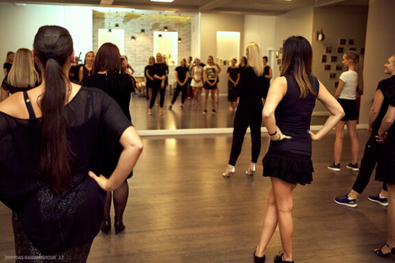 Šokių studijos atidarymas Gintarės šokių ir laisvalaikio studija, Gintarė Malinauskaitė, Kaunas, Fotografas Dovydas Gaidamavičius © www.DovydasGaidamavicius.lt