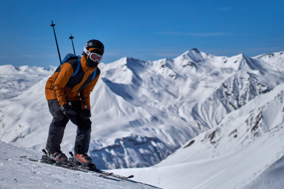 Gruzija Gudauri WeGo slidinėjimo kelionės nuotraukos, Skiing Georgia Vacation Photos Fotografas: Dovydas Gaidamavičius © www.DovydasGaidamavicius.lt