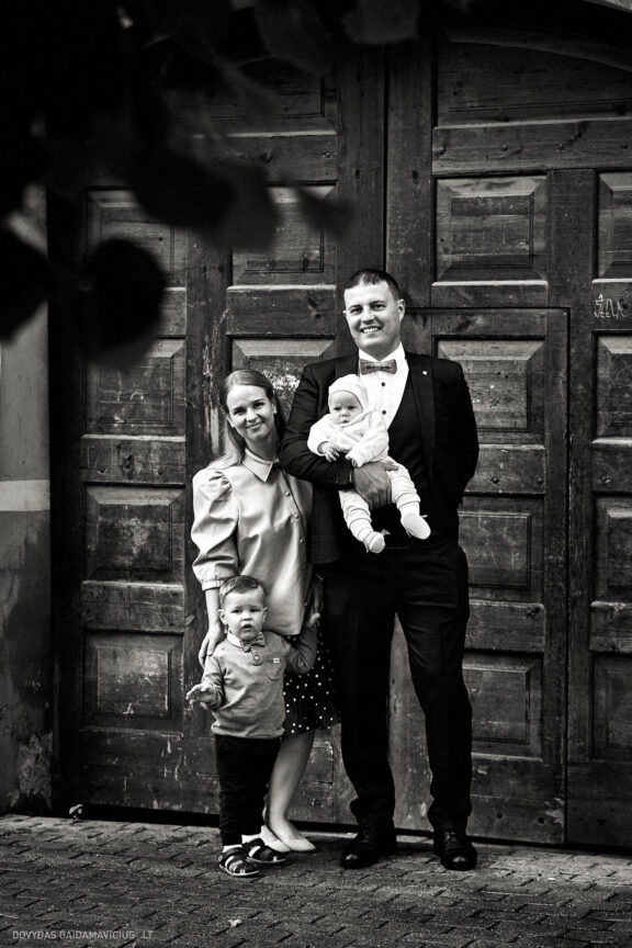 Krikštynų fotografijos (Elijus, Asta, Julius), Vilnius Šv. Ignoto bažnyčia Fotografas: Dovydas Gaidamavičius © www.DovydasGaidamavicius.lt