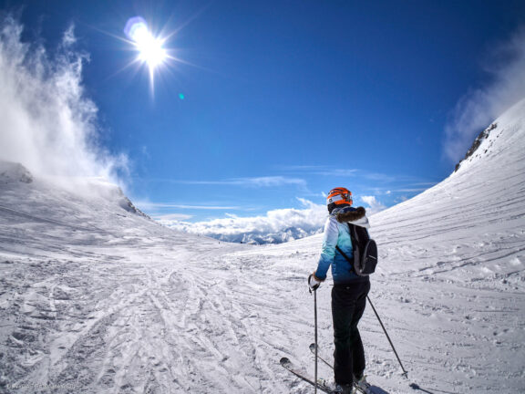 Gruzija Gudauri WeGo slidinėjimo kelionės nuotraukos, Skiing Georgia Vacation Photos Fotografas: Dovydas Gaidamavičius © www.DovydasGaidamavicius.lt