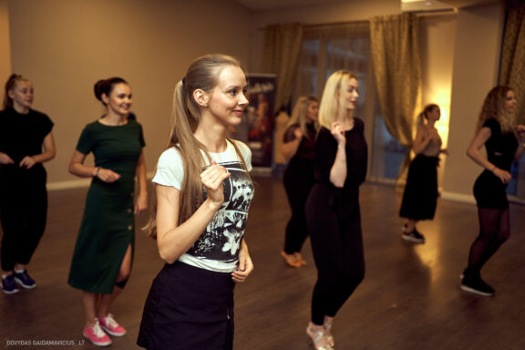 Šokių studijos atidarymas Gintarės šokių ir laisvalaikio studija, Gintarė Malinauskaitė, Kaunas, Fotografas Dovydas Gaidamavičius © www.DovydasGaidamavicius.lt