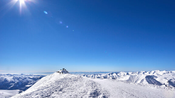 Gruzija Gudauri WeGo slidinėjimo kelionės nuotraukos, Skiing Georgia Vacation Photos Fotografas: Dovydas Gaidamavičius © www.DovydasGaidamavicius.lt