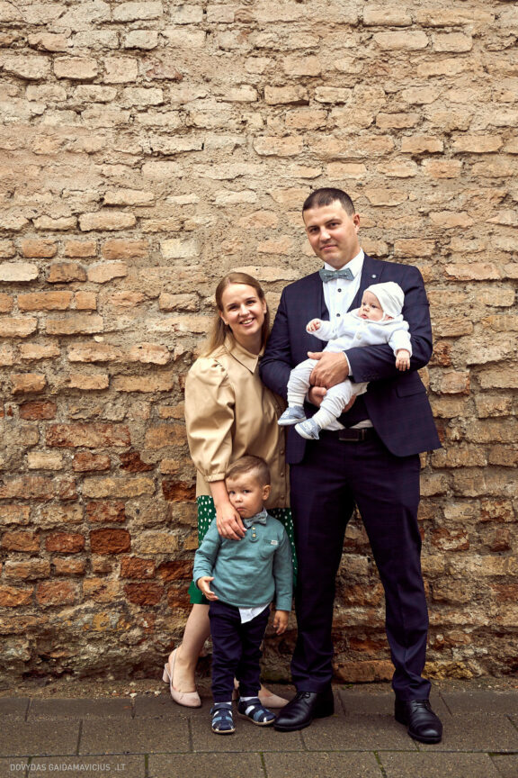 Krikštynų fotografijos (Elijus, Asta, Julius), Vilnius Šv. Ignoto bažnyčia Fotografas: Dovydas Gaidamavičius © www.DovydasGaidamavicius.lt