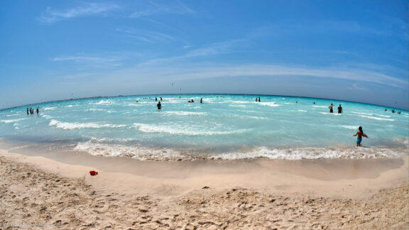 Euro Trip Kelionės nuotraukos Italija, Italy, Sea, Dog beach, Jūra, Šunų paplūdimys Fotografas: Dovydas Gaidamavičius © www.DovydasGaidamavicius.lt