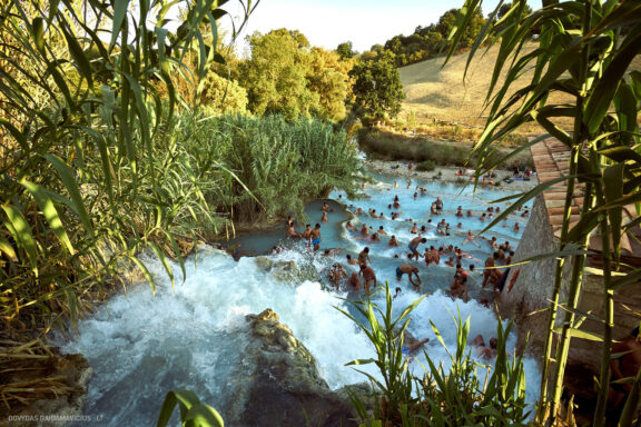 Euro Trip Kelionės nuotraukos Italija, Italy, Saturnia Tuscany Natural Hot Springs Terminės vonios Fotografas: Dovydas Gaidamavičius © www.DovydasGaidamavicius.lt