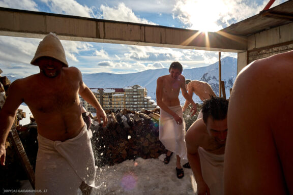 Gruzija Gudauri WeGo slidinėjimo kelionės nuotraukos, Skiing Georgia Vacation Photos Fotografas: Dovydas Gaidamavičius © www.DovydasGaidamavicius.lt