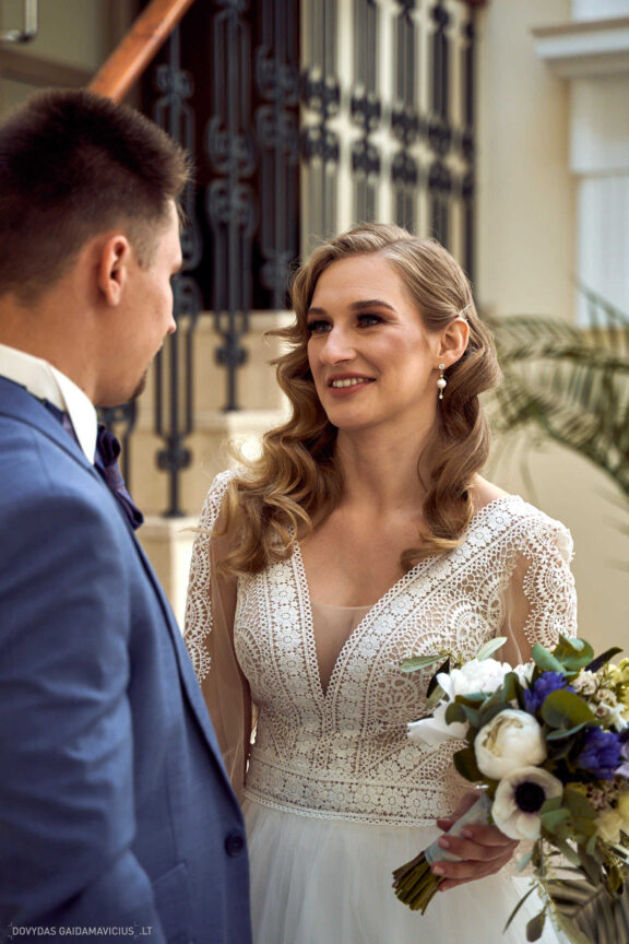 Ieva Filipkauskaitė Granickienė ir Dainius Granickas Vestuvės, Katedra fotosesija, Vilniaus civilinės metrikacijos skyrius, Gamtos vestuvių fotosesija, gamtoje, Verkių dvaras, Vilnius Fotografas: Dovydas Gaidamavičius © www.DovydasGaidamavicius.lt
