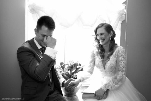 Ieva Filipkauskaitė Granickienė ir Dainius Granickas Vestuvės, Katedra fotosesija, Vilniaus civilinės metrikacijos skyrius, Gamtos vestuvių fotosesija, gamtoje, Verkių dvaras, Vilnius Fotografas: Dovydas Gaidamavičius © www.DovydasGaidamavicius.lt