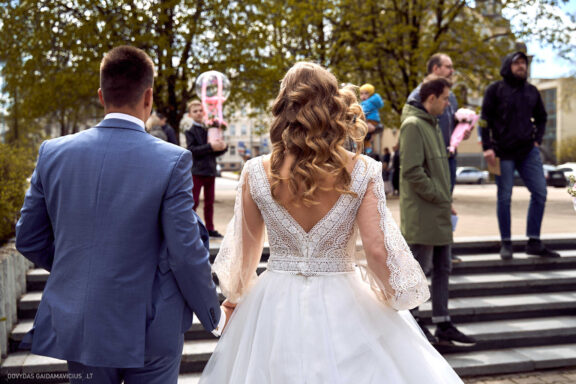 Ieva Filipkauskaitė Granickienė ir Dainius Granickas Vestuvės, Katedra fotosesija, Vilniaus civilinės metrikacijos skyrius, Gamtos vestuvių fotosesija, gamtoje, Verkių dvaras, Vilnius Fotografas: Dovydas Gaidamavičius © www.DovydasGaidamavicius.lt
