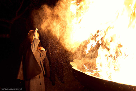 Ieva Filipkauskaitė Granickienė ir Dainius Granickas Vestuvės, Katedra fotosesija, Vilniaus civilinės metrikacijos skyrius, Gamtos vestuvių fotosesija, gamtoje, Verkių dvaras, Vilnius Fotografas: Dovydas Gaidamavičius © www.DovydasGaidamavicius.lt