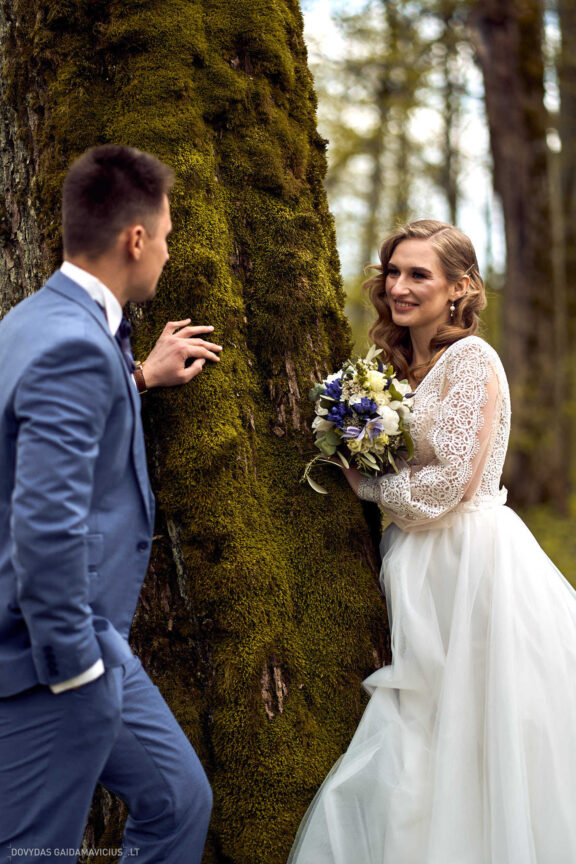 Ieva Filipkauskaitė Granickienė ir Dainius Granickas Vestuvės, Katedra fotosesija, Vilniaus civilinės metrikacijos skyrius, Gamtos vestuvių fotosesija, gamtoje, Verkių dvaras, Vilnius Fotografas: Dovydas Gaidamavičius © www.DovydasGaidamavicius.lt