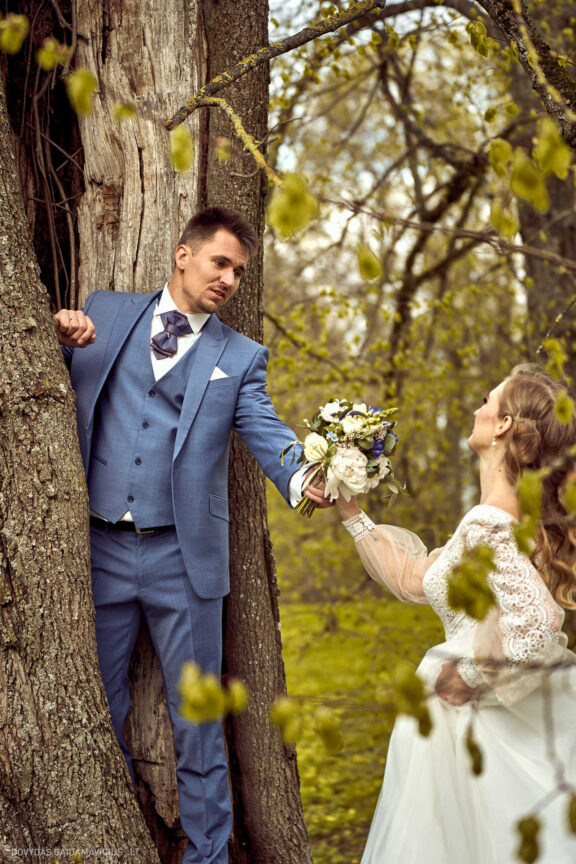 Ieva Filipkauskaitė Granickienė ir Dainius Granickas Vestuvės, Katedra fotosesija, Vilniaus civilinės metrikacijos skyrius, Gamtos vestuvių fotosesija, gamtoje, Verkių dvaras, Vilnius Fotografas: Dovydas Gaidamavičius © www.DovydasGaidamavicius.lt