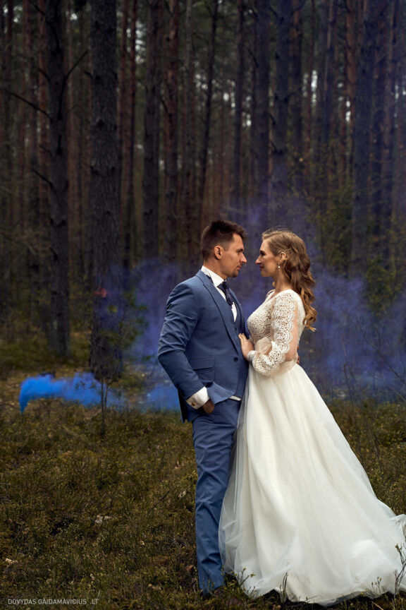 Ieva Filipkauskaitė Granickienė ir Dainius Granickas Vestuvės, Katedra fotosesija, Vilniaus civilinės metrikacijos skyrius, Gamtos vestuvių fotosesija, gamtoje, Verkių dvaras, Vilnius Fotografas: Dovydas Gaidamavičius © www.DovydasGaidamavicius.lt