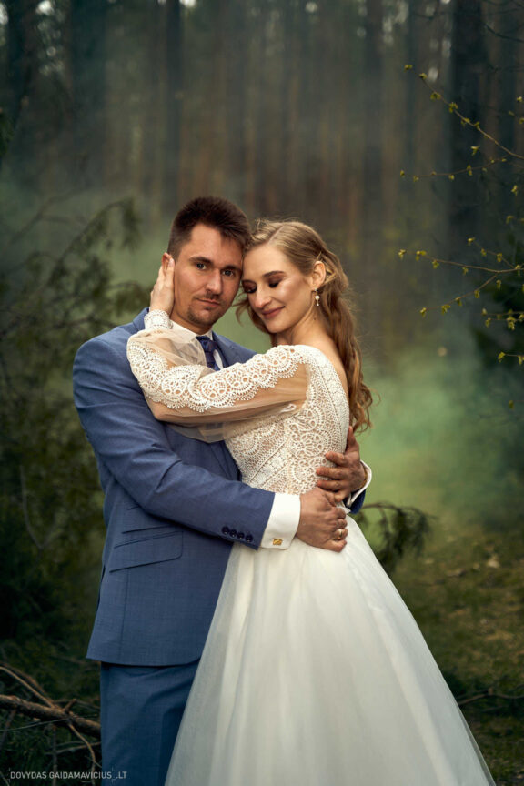 Ieva Filipkauskaitė Granickienė ir Dainius Granickas Vestuvės, Katedra fotosesija, Vilniaus civilinės metrikacijos skyrius, Gamtos vestuvių fotosesija, gamtoje, Verkių dvaras, Vilnius Fotografas: Dovydas Gaidamavičius © www.DovydasGaidamavicius.lt