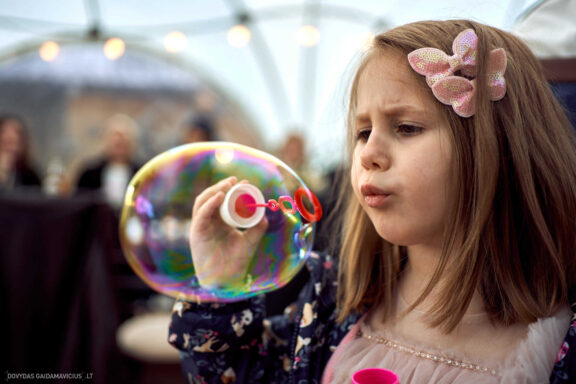 Ieva Filipkauskaitė Granickienė ir Dainius Granickas Vestuvės, Katedra fotosesija, Vilniaus civilinės metrikacijos skyrius, Gamtos vestuvių fotosesija, gamtoje, Verkių dvaras, Vilnius Fotografas: Dovydas Gaidamavičius © www.DovydasGaidamavicius.lt