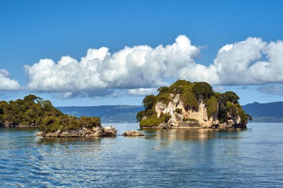 Karibai Caribbean, Dominican Republic, Dominikos Respublika Karibų nuotykis, Pažintinė kelionė, Itaka, nacionalinis parkas, Cayo Levantado, Santo Domingas, Tres Ojos, Salto de Jimenoa, Santo Cerro, Santiago de Los Kabaljerosas, Puerto Plata, Lagūna Gri Gri, Samanos pusiasalis, Playa Grande, Los Haitises, Higvėjus, Altos de Chavon Fotografas: Dovydas Gaidamavičius © www.DovydasGaidamavicius.lt www.itaka.lt