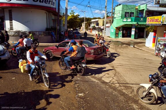 Karibai Caribbean, Dominican Republic, Dominikos Respublika Karibų nuotykis, Pažintinė kelionė, Itaka, nacionalinis parkas, Cayo Levantado, Santo Domingas, Tres Ojos, Salto de Jimenoa, Santo Cerro, Santiago de Los Kabaljerosas, Puerto Plata, Lagūna Gri Gri, Samanos pusiasalis, Playa Grande, Los Haitises, Higvėjus, Altos de Chavon Fotografas: Dovydas Gaidamavičius © www.DovydasGaidamavicius.lt www.itaka.lt