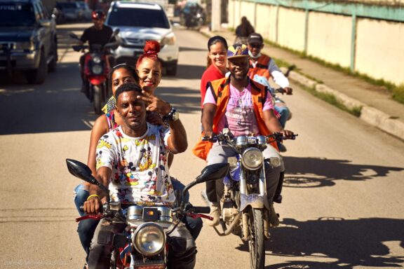 Karibai Caribbean, Dominican Republic, Dominikos Respublika Karibų nuotykis, Pažintinė kelionė, Itaka, nacionalinis parkas, Cayo Levantado, Santo Domingas, Tres Ojos, Salto de Jimenoa, Santo Cerro, Santiago de Los Kabaljerosas, Puerto Plata, Lagūna Gri Gri, Samanos pusiasalis, Playa Grande, Los Haitises, Higvėjus, Altos de Chavon Fotografas: Dovydas Gaidamavičius © www.DovydasGaidamavicius.lt www.itaka.lt