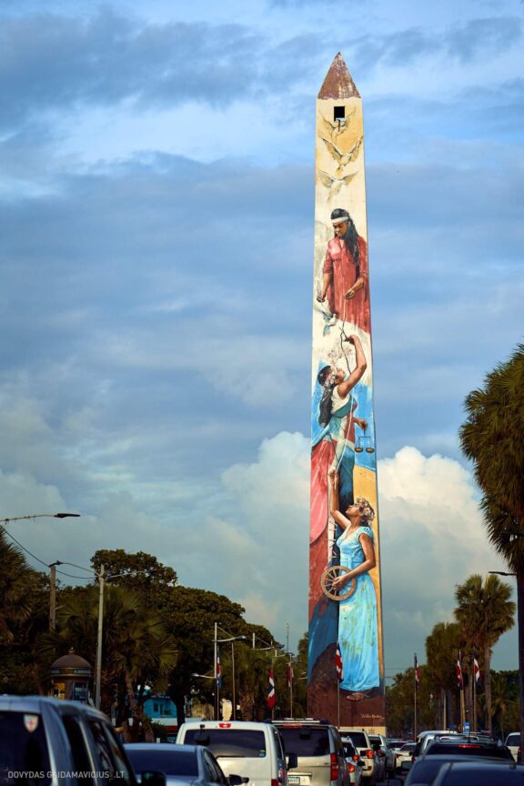 Karibai Caribbean, Dominican Republic, Dominikos Respublika Karibų nuotykis, Pažintinė kelionė, Itaka, nacionalinis parkas, Cayo Levantado, Santo Domingas, Tres Ojos, Salto de Jimenoa, Santo Cerro, Santiago de Los Kabaljerosas, Puerto Plata, Lagūna Gri Gri, Samanos pusiasalis, Playa Grande, Los Haitises, Higvėjus, Altos de Chavon Fotografas: Dovydas Gaidamavičius © www.DovydasGaidamavicius.lt www.itaka.lt