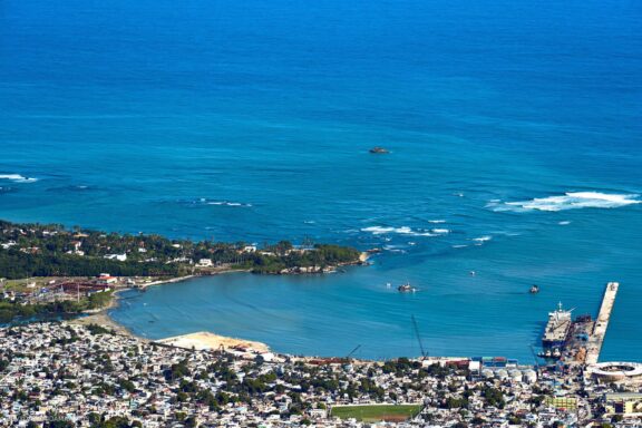 Karibai Caribbean, Dominican Republic, Dominikos Respublika Karibų nuotykis, Pažintinė kelionė, Itaka, nacionalinis parkas, Cayo Levantado, Santo Domingas, Tres Ojos, Salto de Jimenoa, Santo Cerro, Santiago de Los Kabaljerosas, Puerto Plata, Lagūna Gri Gri, Samanos pusiasalis, Playa Grande, Los Haitises, Higvėjus, Altos de Chavon Fotografas: Dovydas Gaidamavičius © www.DovydasGaidamavicius.lt www.itaka.lt