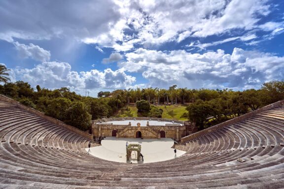 Karibai Caribbean, Dominican Republic, Dominikos Respublika Karibų nuotykis, Pažintinė kelionė, Itaka, nacionalinis parkas, Cayo Levantado, Santo Domingas, Tres Ojos, Salto de Jimenoa, Santo Cerro, Santiago de Los Kabaljerosas, Puerto Plata, Lagūna Gri Gri, Samanos pusiasalis, Playa Grande, Los Haitises, Higvėjus, Altos de Chavon Fotografas: Dovydas Gaidamavičius © www.DovydasGaidamavicius.lt www.itaka.lt