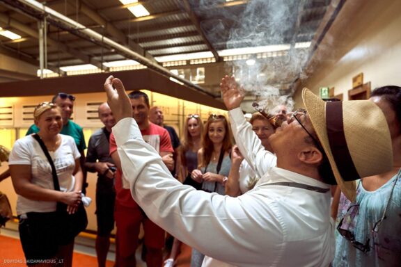 Karibai Caribbean, Dominican Republic, Dominikos Respublika Karibų nuotykis, Pažintinė kelionė, Itaka, nacionalinis parkas, Cayo Levantado, Santo Domingas, Tres Ojos, Salto de Jimenoa, Santo Cerro, Santiago de Los Kabaljerosas, Puerto Plata, Lagūna Gri Gri, Samanos pusiasalis, Playa Grande, Los Haitises, Higvėjus, Altos de Chavon Fotografas: Dovydas Gaidamavičius © www.DovydasGaidamavicius.lt www.itaka.lt