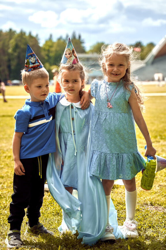 Vaikų gimtadienis, Vilnius, Gamtoje. Keturių metų gimtadienis Sofija Vingio paras Fotografas: Dovydas Gaidamavičius © www.DovydasGaidamavicius.lt