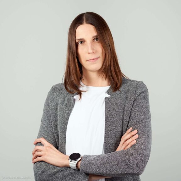 įmonės darbuotojų portretai fotografavimas Vilnius Kernolab Fotografas: Dovydas Gaidamavičius © www.DovydasGaidamavicius.lt