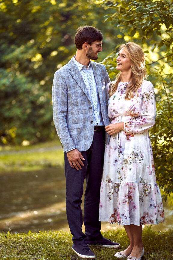 Vestuvių metinės 10 metų Giedrė ir Jokūbas šeima, Bernardinų sodas, Sereikiškių parkas, Onos bažnyčia Fotografas: Dovydas Gaidamavičius © www.DovydasGaidamavicius.lt