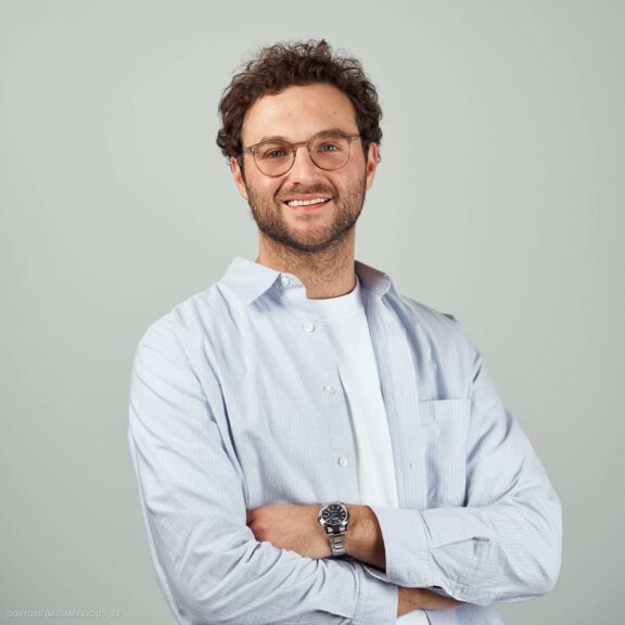 įmonės darbuotojų portretai fotografavimas Vilnius Kernolab Fotografas: Dovydas Gaidamavičius © www.DovydasGaidamavicius.lt