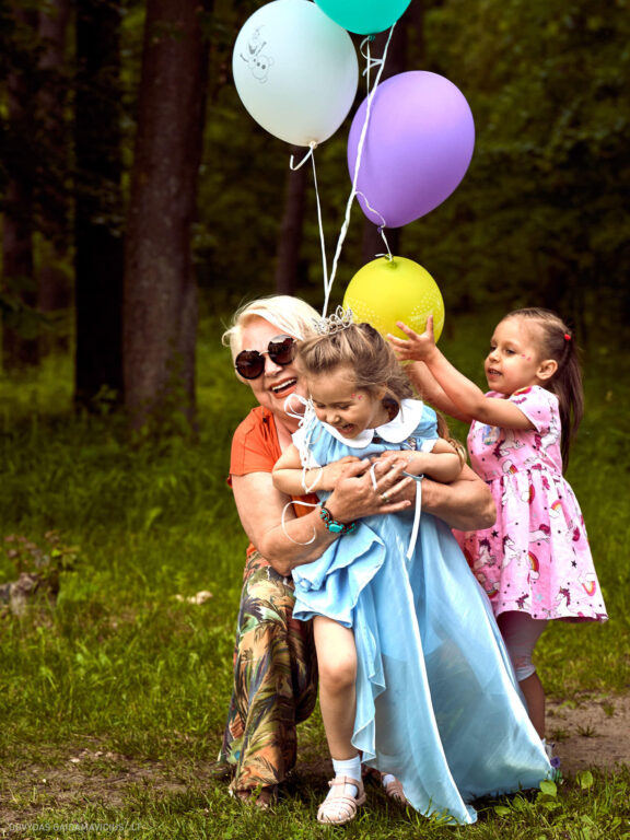 Vaikų gimtadienis, Vilnius, Gamtoje. Keturių metų gimtadienis Sofija Vingio paras Fotografas: Dovydas Gaidamavičius © www.DovydasGaidamavicius.lt