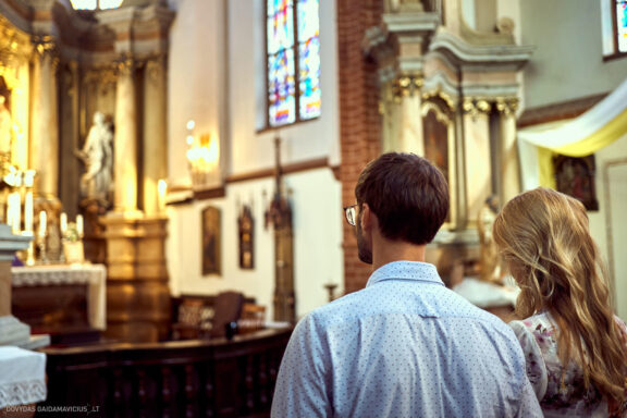 Vestuvių metinės 10 metų Giedrė ir Jokūbas šeima, Bernardinų sodas, Sereikiškių parkas, Onos bažnyčia Fotografas: Dovydas Gaidamavičius © www.DovydasGaidamavicius.lt