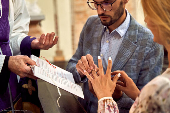 Vestuvių metinės 10 metų Giedrė ir Jokūbas šeima, Bernardinų sodas, Sereikiškių parkas, Onos bažnyčia Fotografas: Dovydas Gaidamavičius © www.DovydasGaidamavicius.lt