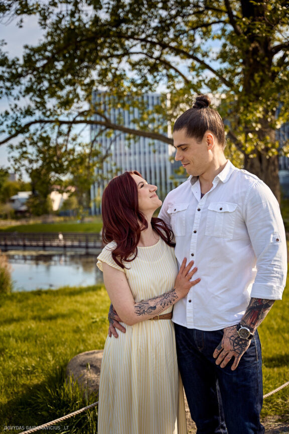 Poros fotosesija Vilniuje (Jurgita ir Karolis) Japoniškas sodas Vilnius, Verkių regioninis parkas foto. Fotografas: Dovydas Gaidamavičius © www.DovydasGaidamavicius.lt www.Dovis.lt