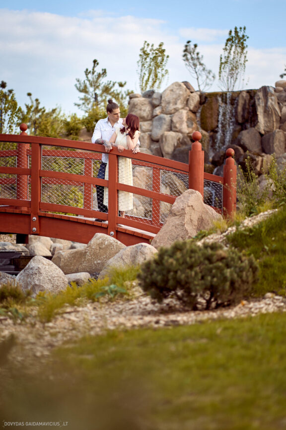 Poros fotosesija Vilniuje (Jurgita ir Karolis) Japoniškas sodas Vilnius, Verkių regioninis parkas foto. Fotografas: Dovydas Gaidamavičius © www.DovydasGaidamavicius.lt www.Dovis.lt