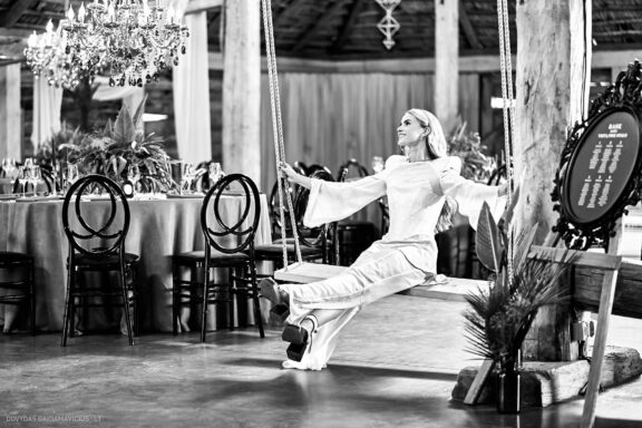 Vestuvės Simona Kergytė Steponavičienė ir Rimantas Steponavičius, Vestuvių šventė, Vestuvių fotosesija, @kapsicina, Panevėžys Vestuvių Fotografas: Dovydas Gaidamavičius © www.DovydasGaidamavicius.lt www.Dovis.lt Pagulbis sodyba vestuvėms, Tavo namai, Alanta, Aliona Jakutienė