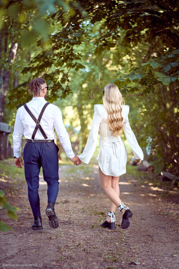 Vestuvės Simona Kergytė Steponavičienė ir Rimantas Steponavičius, Vestuvių šventė, Vestuvių fotosesija, @kapsicina, Panevėžys Vestuvių Fotografas: Dovydas Gaidamavičius © www.DovydasGaidamavicius.lt www.Dovis.lt Pagulbis sodyba vestuvėms, Tavo namai, Alanta, Aliona Jakutienė