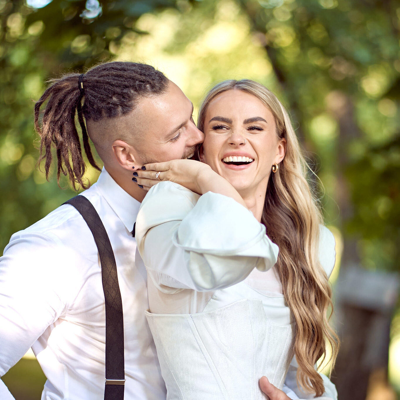 Vestuvės Simona Kergytė Steponavičienė ir Rimantas Steponavičius, Vestuvių šventė, Vestuvių fotosesija, @kapsicina, Panevėžys Vestuvių Fotografas: Dovydas Gaidamavičius © www.DovydasGaidamavicius.lt www.Dovis.lt Pagulbis sodyba vestuvėms, Tavo namai, Alanta, Aliona Jakutienė